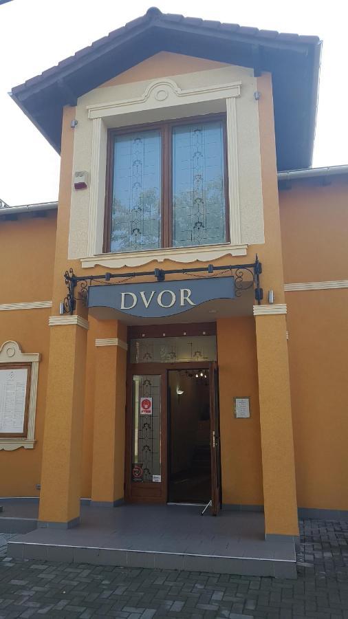 Vila Dvor Subotica Exterior photo